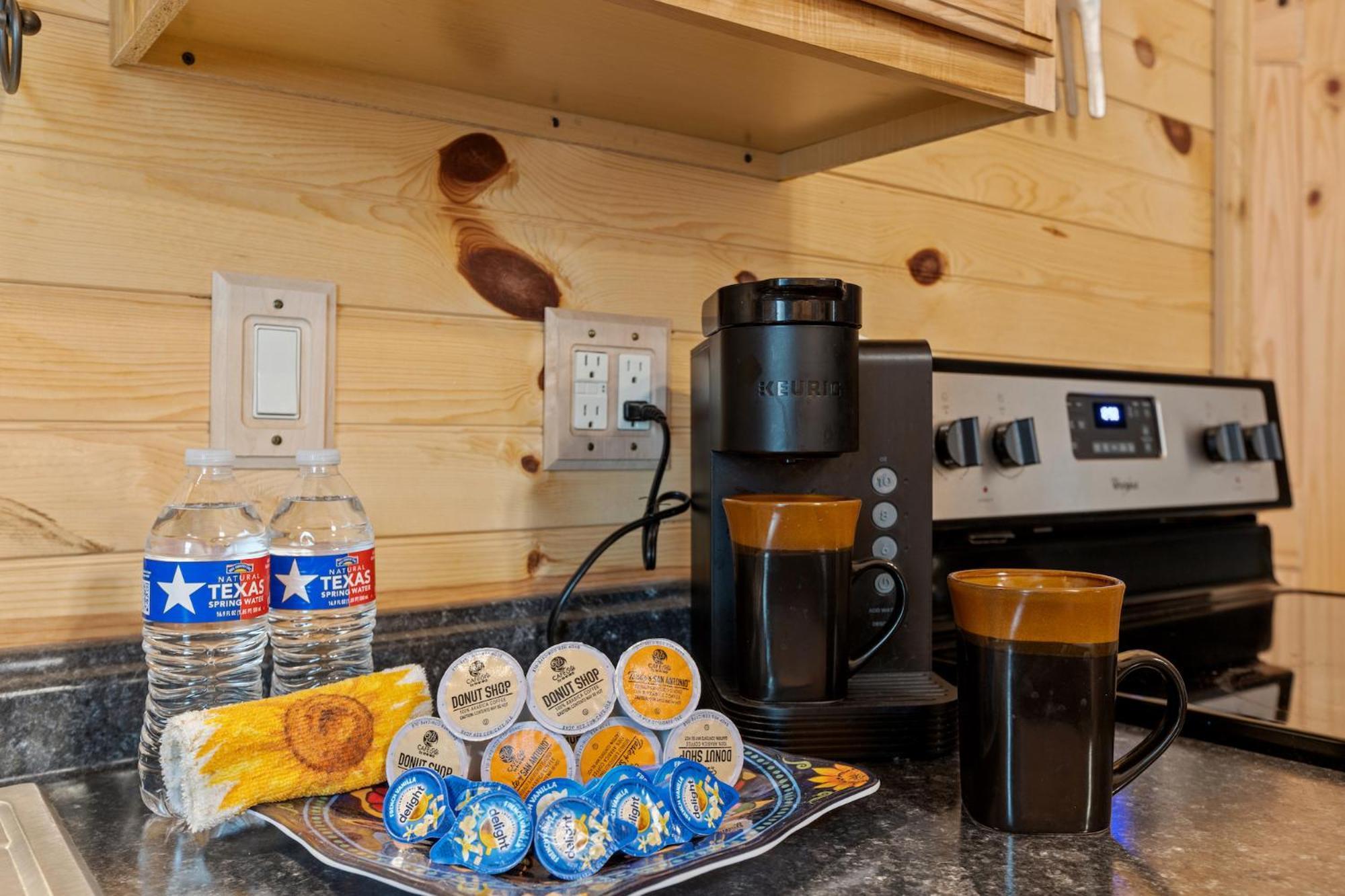 Hr Cabin 4 - The Sunflower Cottage Fredericksburg Esterno foto
